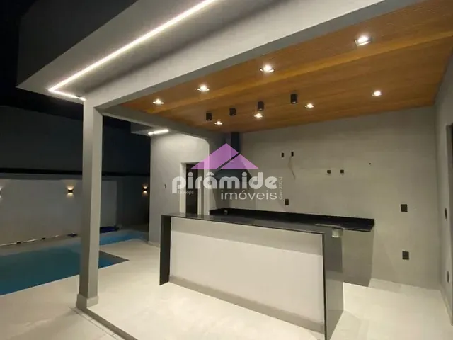 Casa com 360m² 3 quartos e 4 banheiros, à venda, no bairro Caçapava em Caçapava
