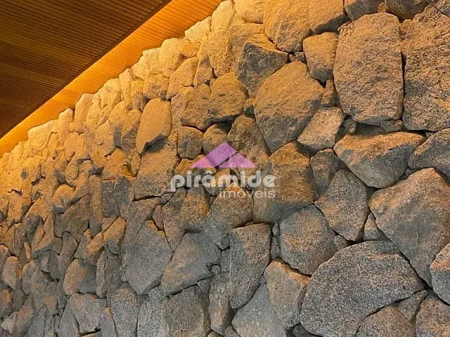 Casa com 360m² 3 quartos e 4 banheiros, à venda, no bairro Caçapava em Caçapava