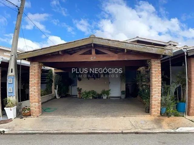 Casa com 112m² 3 quartos e 2 banheiros, à venda, no bairro Aparecidinha em Sorocaba