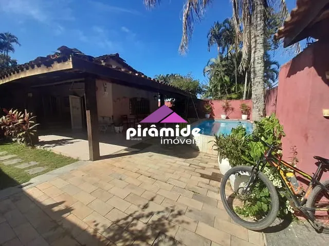 Casa com 314m² 4 quartos e 2 banheiros, à venda, no bairro Maresias em São Sebastião