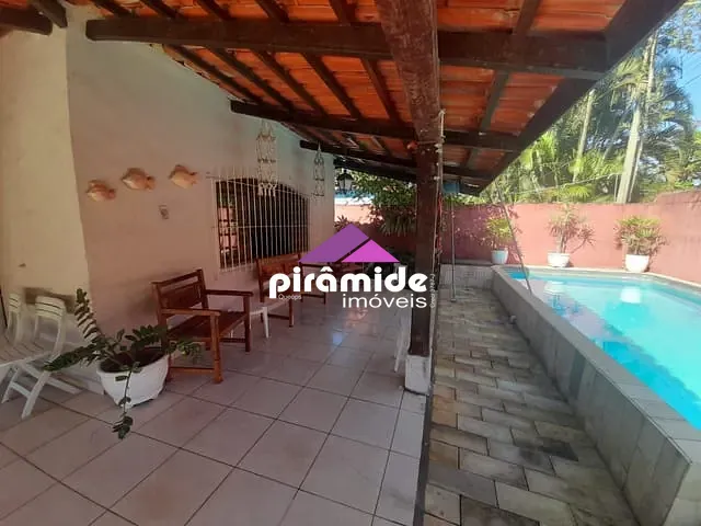 Casa com 314m² 4 quartos e 2 banheiros, à venda, no bairro Maresias em São Sebastião