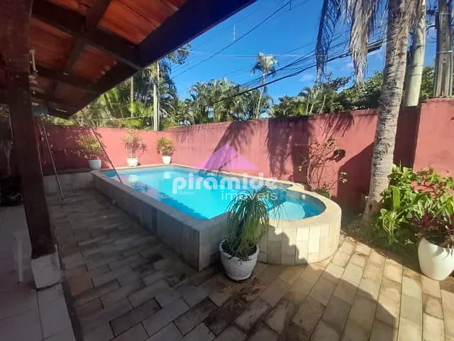 Casa com 314m² 4 quartos e 2 banheiros, à venda, no bairro Maresias em São Sebastião