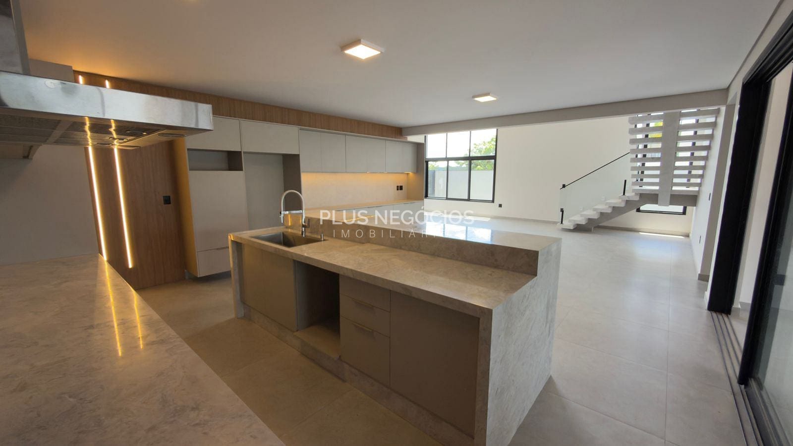 Casa, 4 quartos, 530 m² - Foto 4