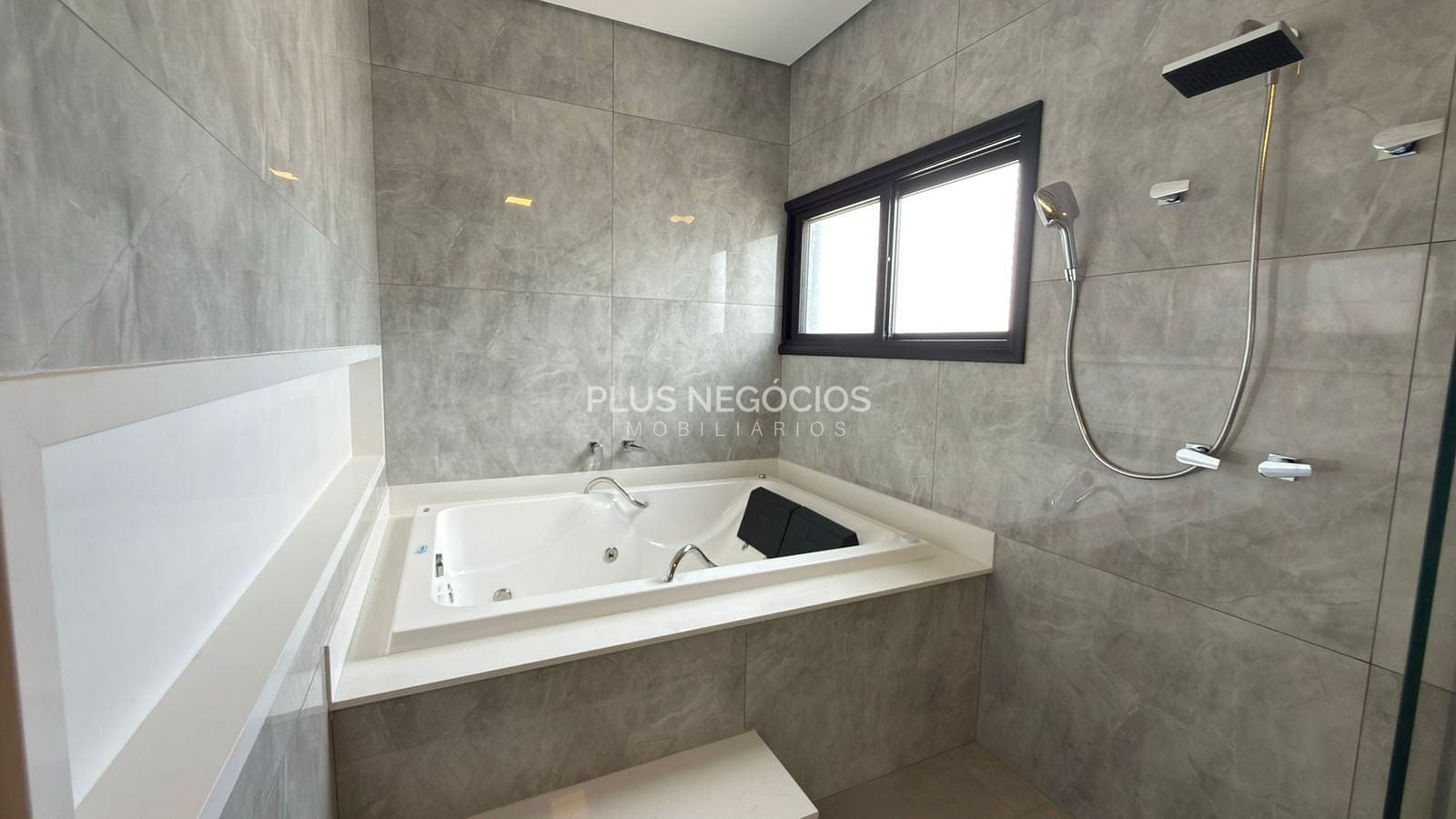 Casa, 4 quartos, 530 m² - Foto 47