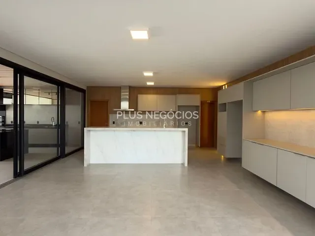 Casa com 1000m² 4 quartos e 6 banheiros, à venda, no bairro Jardim Residencial Saint Patrick em Sorocaba