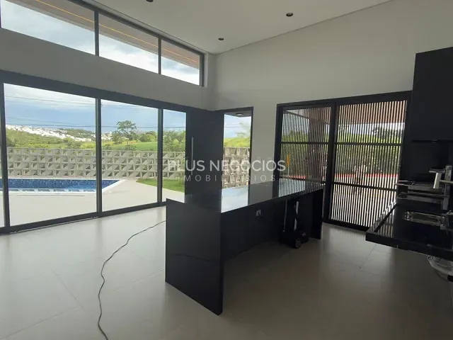 Casa com 417m² 3 quartos e 5 banheiros, à venda, no bairro Jardim Villagio Milano em Sorocaba
