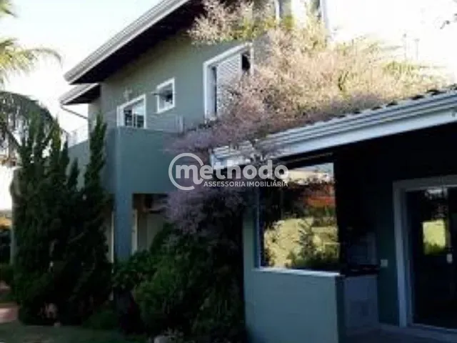 Casa com 327m² 4 quartos e 7 banheiros, à venda, no bairro Parque São Quirino em Campinas