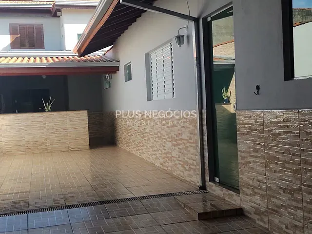 Casa com 200m² 3 quartos e 3 banheiros, à venda, no bairro Wanel Ville em Sorocaba