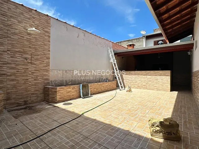 Casa com 200m² 3 quartos e 3 banheiros, à venda, no bairro Wanel Ville em Sorocaba