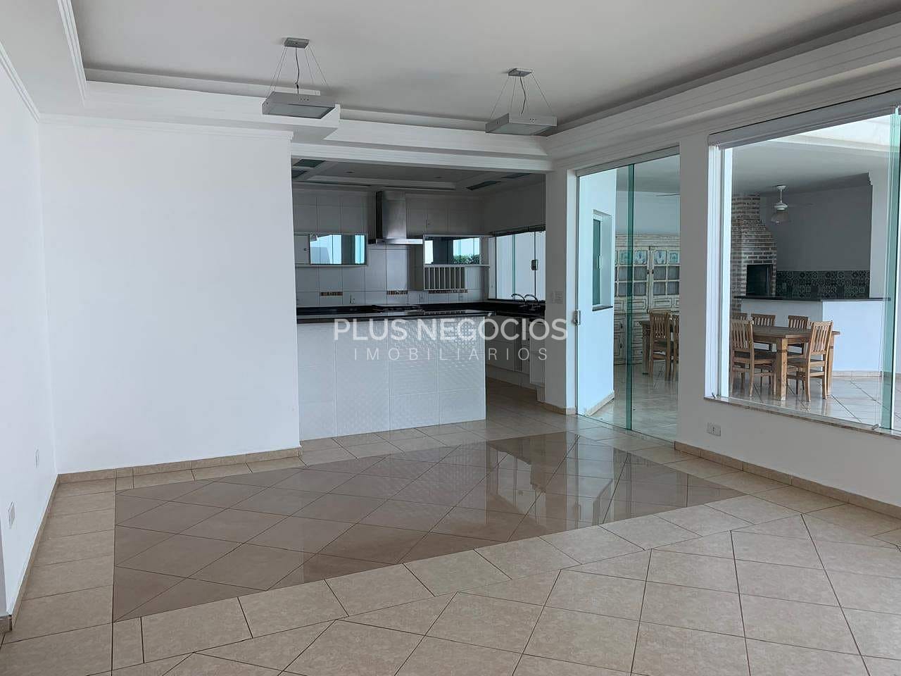 Casa, 3 quartos, 329 m² - Foto 4