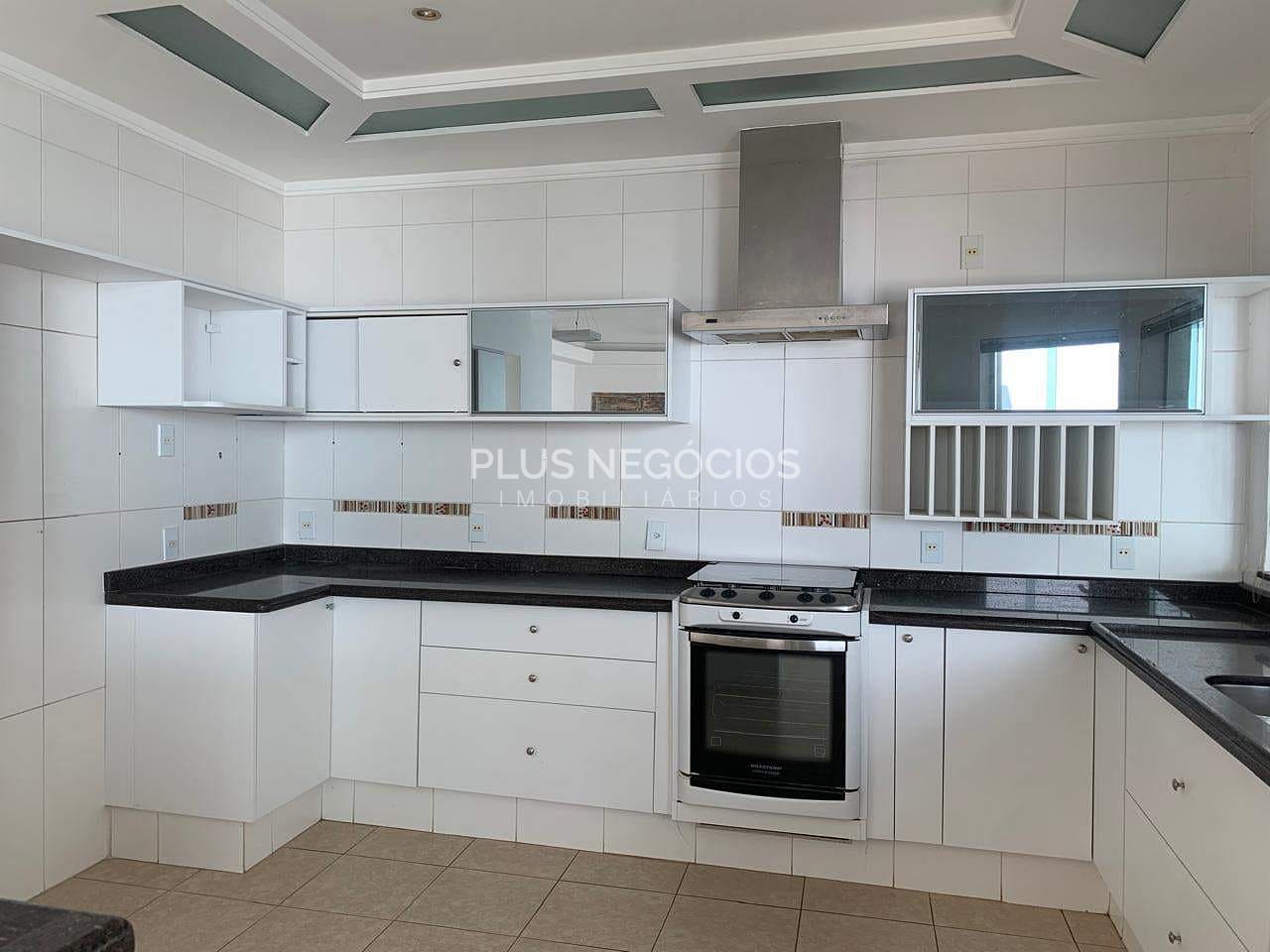 Casa, 3 quartos, 329 m² - Foto 7