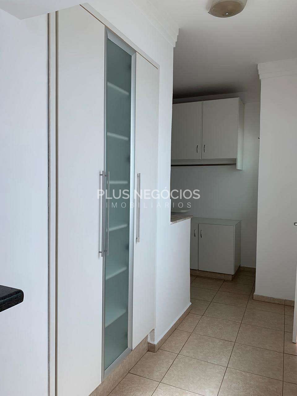 Casa, 3 quartos, 329 m² - Foto 9