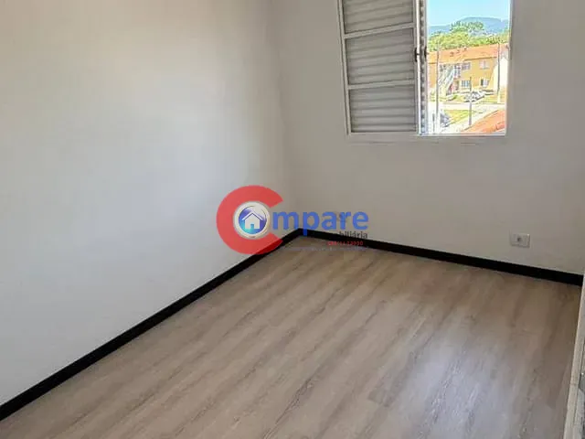 Casa 2 quartos e 1 banheiro, à venda, no bairro Vila Carmela I em Guarulhos