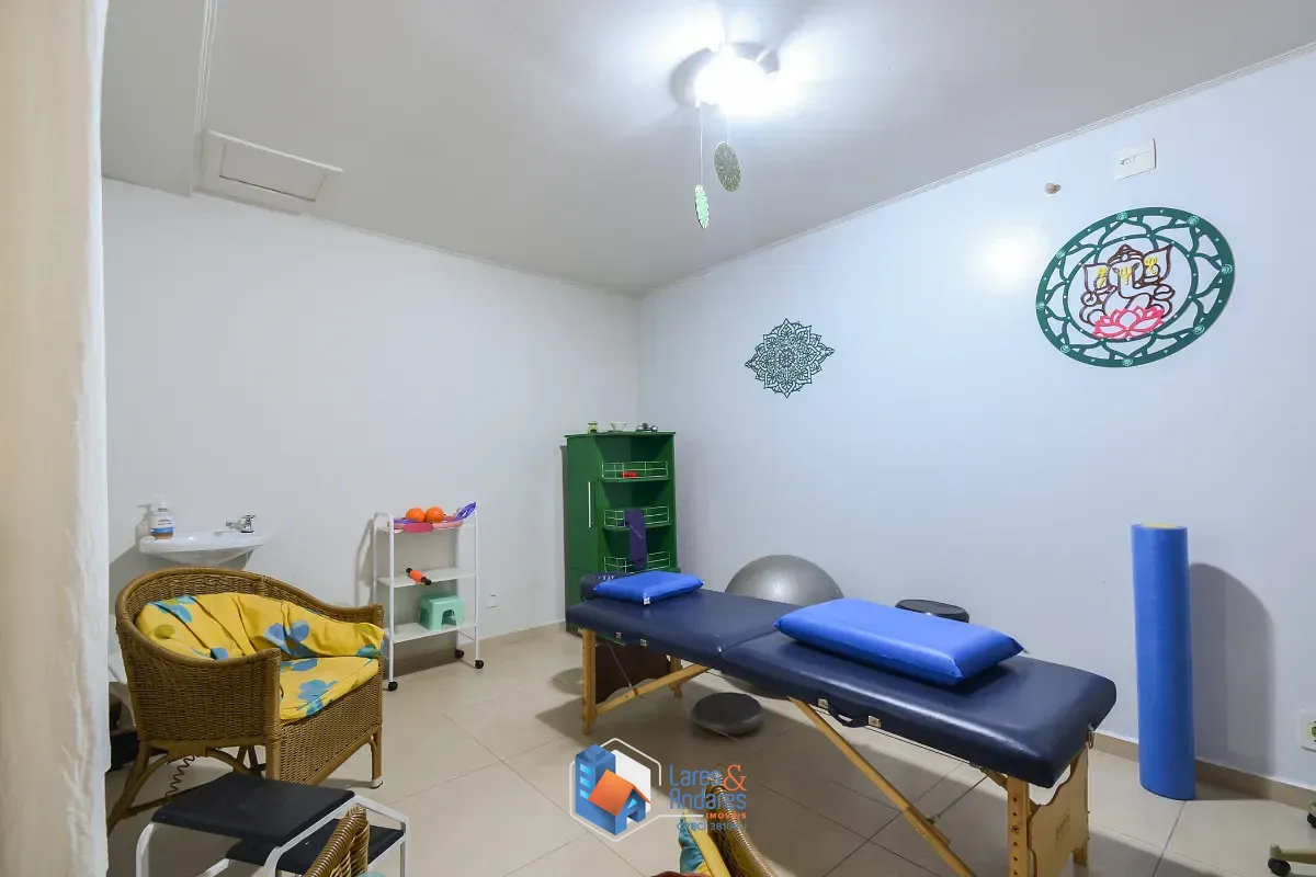 Casa, 8 quartos, 200 m² - Foto 31