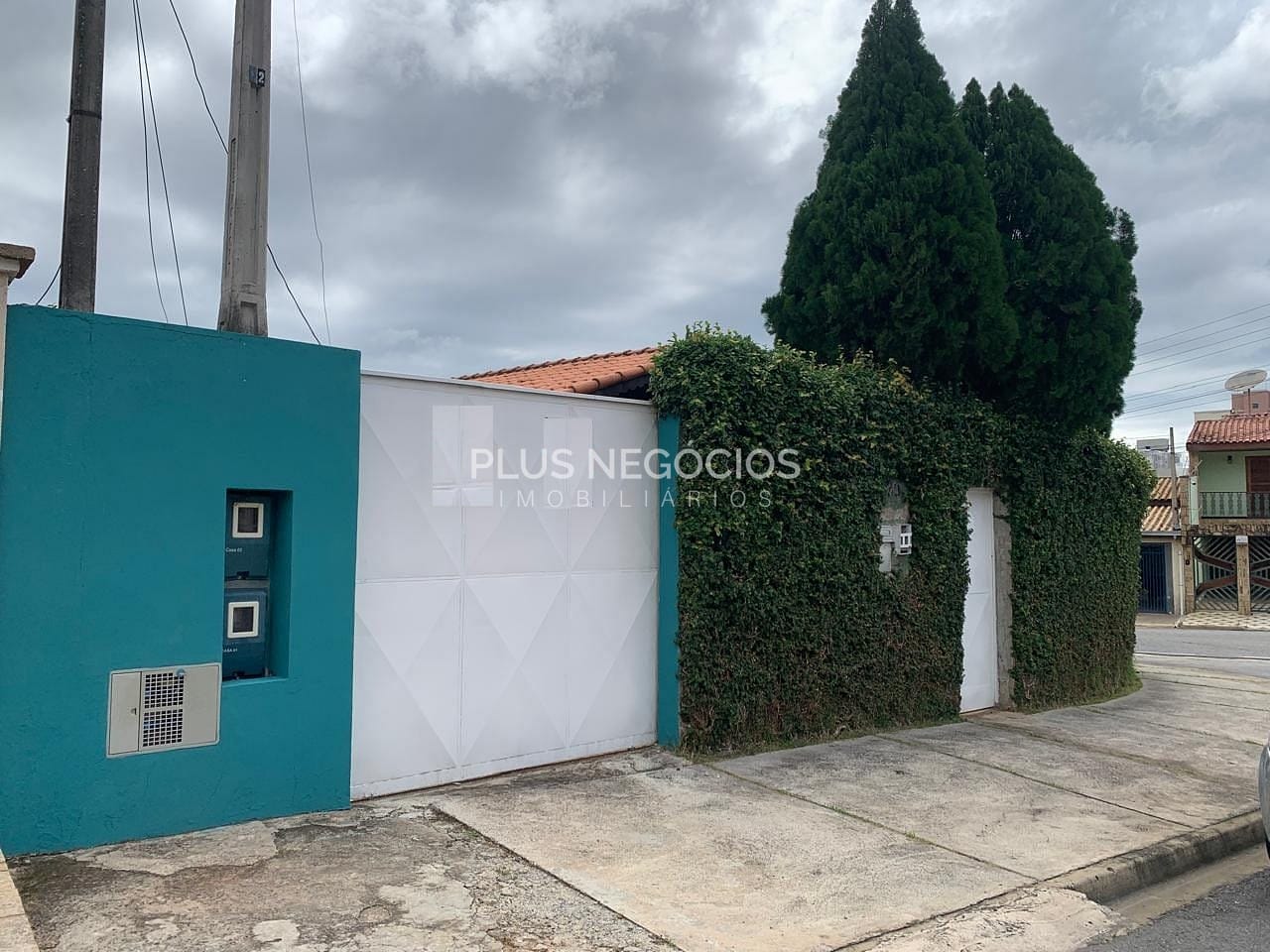 Casa, 4 quartos, 261 m² - Foto 1