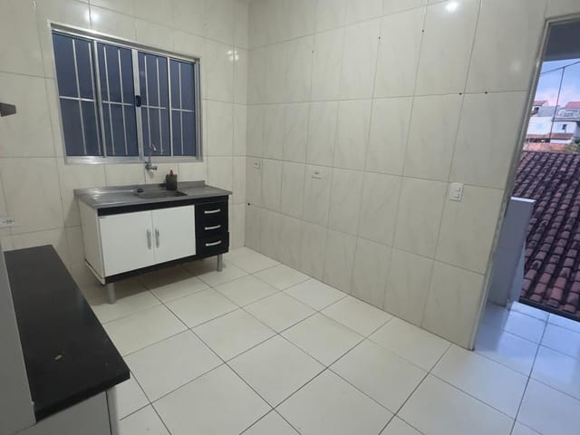 Foto do Casa - 2 Cômodos para alugar no Continental 3 - Guarulhos/SP | Imobiliária Compare