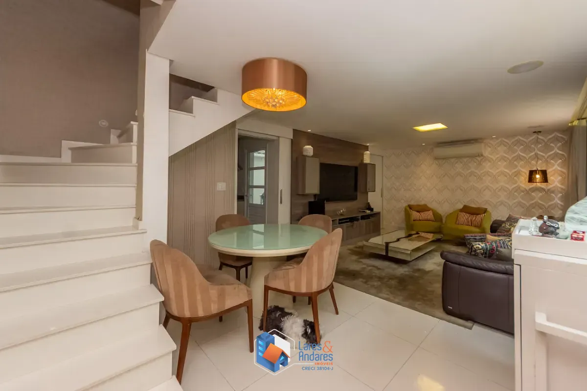 Casa, 3 quartos, 107 m² - Foto 1