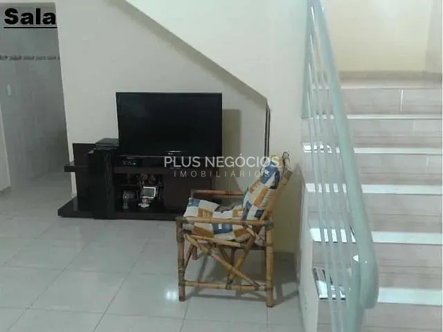 Casa com 125m² 2 quartos e 3 banheiros, à venda, no bairro Jardim Rosália Alcolea em Sorocaba