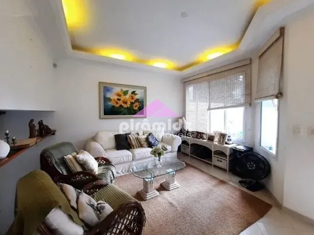 Casa com 374m² 4 quartos e 4 banheiros, à venda, no bairro Jardim Esplanada em São José dos Campos