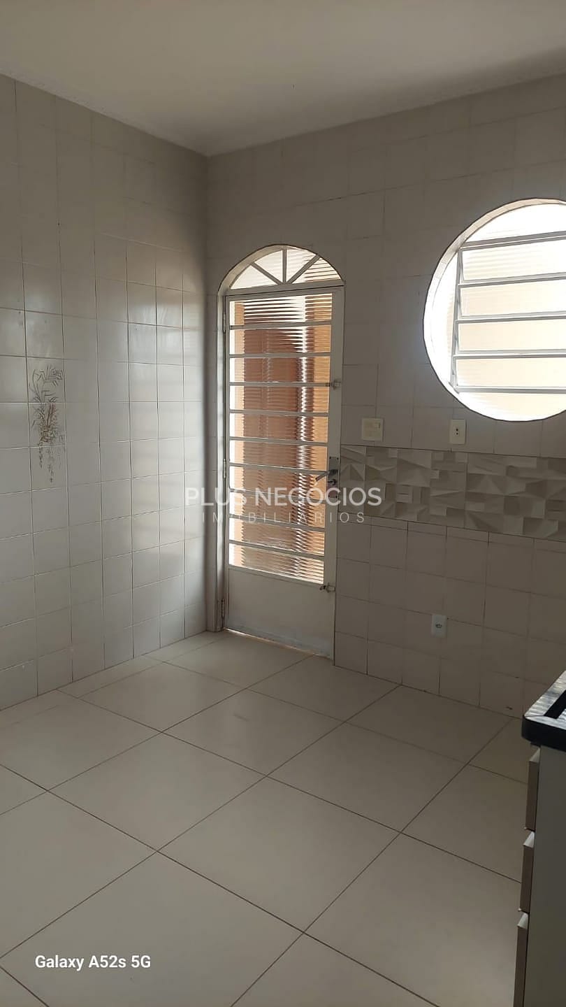 Casa, 1 quarto, 210 m² - Foto 11