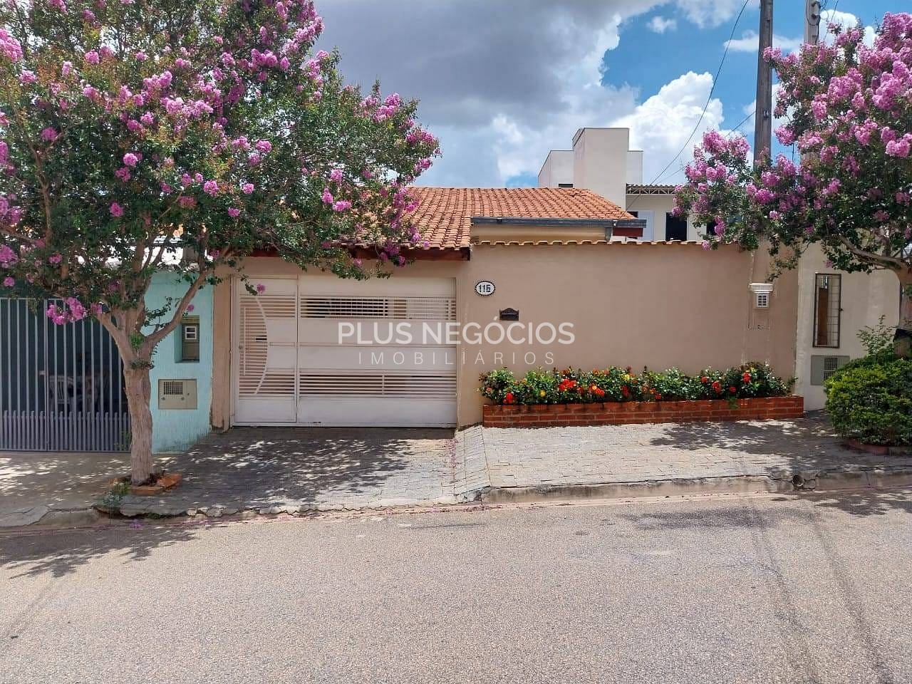 Casa, 2 quartos, 120 m² - Foto 1