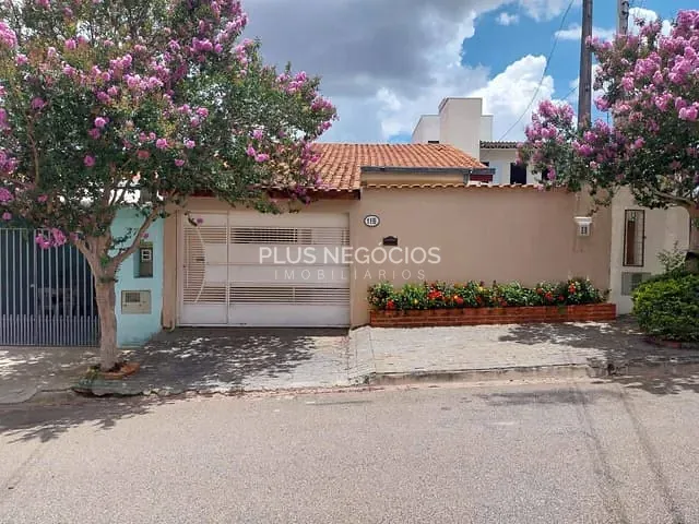 Casa com 165m² 2 quartos e 2 banheiros, à venda, no bairro Jardim Wanel Ville V em Sorocaba