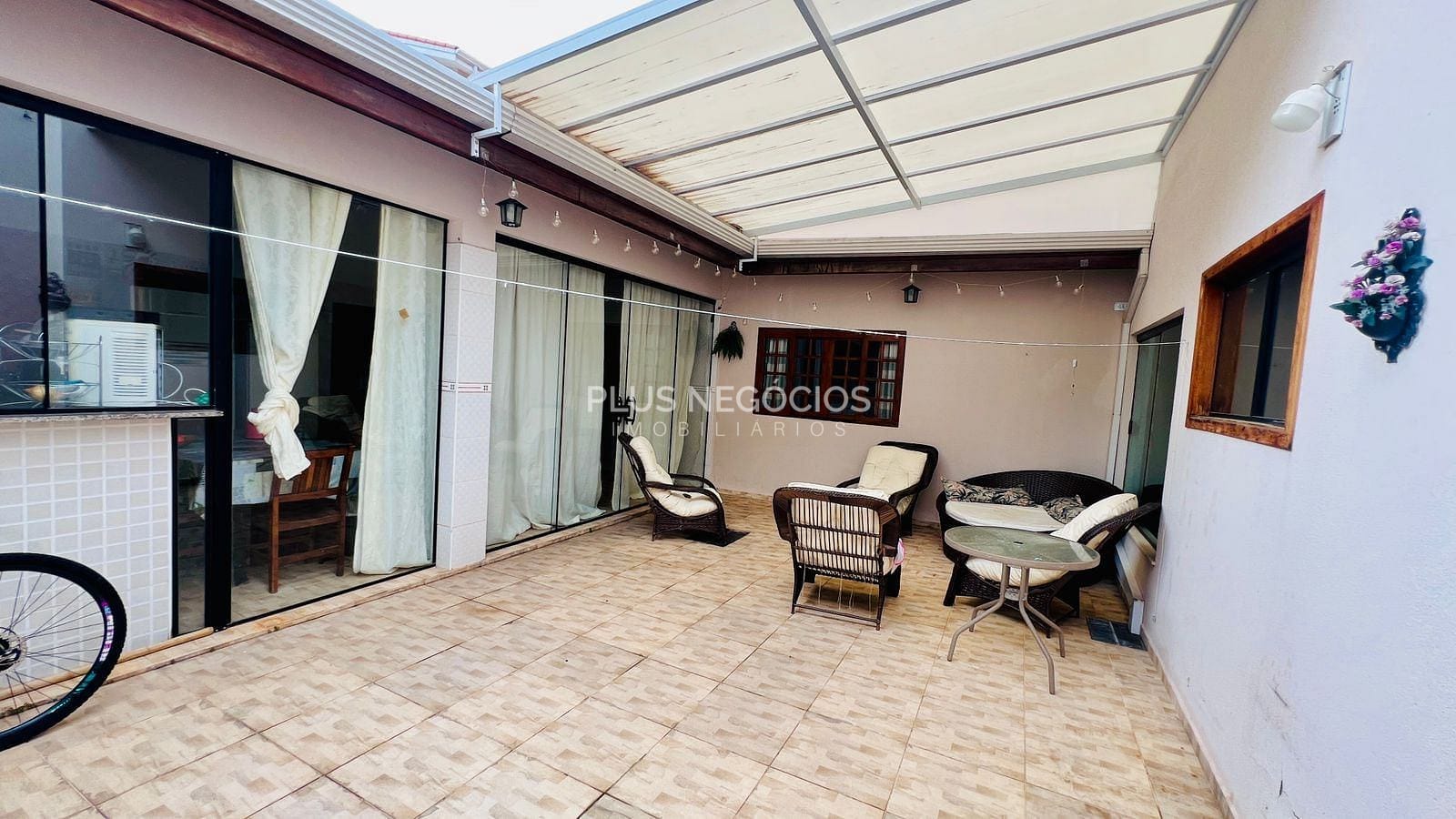 Casa, 3 quartos, 341 m² - Foto 24