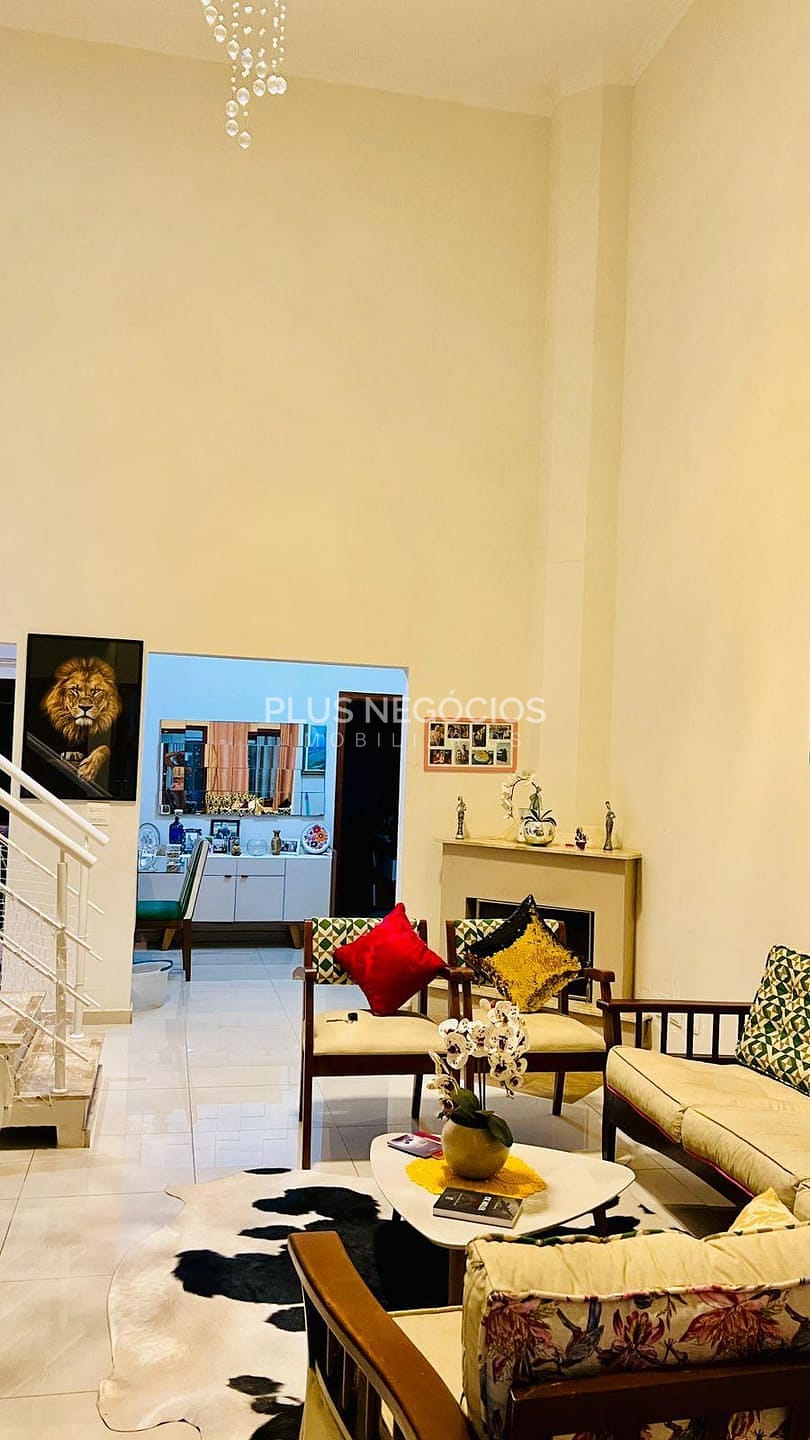 Casa, 3 quartos, 341 m² - Foto 22