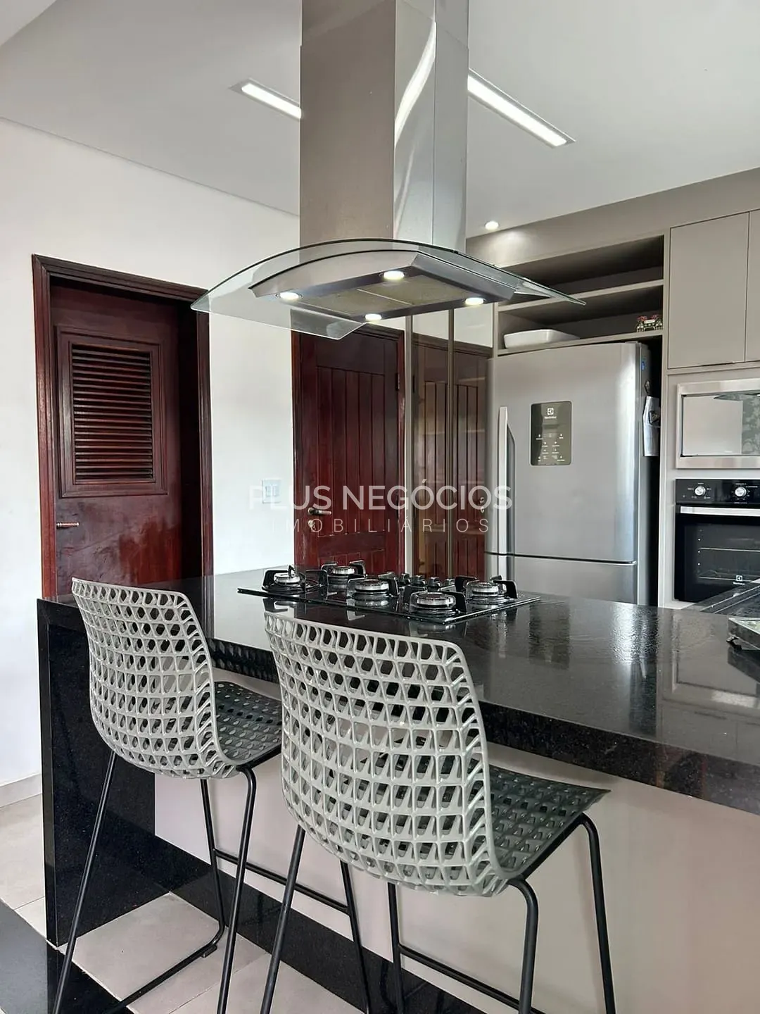 Casa, 4 quartos, 244 m² - Foto 8