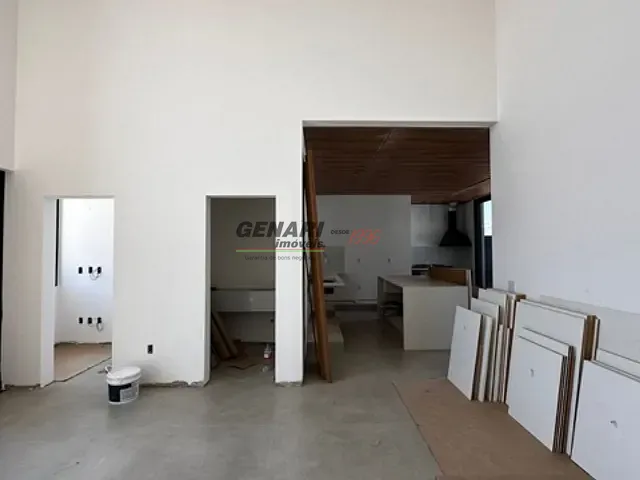 Casa com 300m² 3 quartos e 5 banheiros, à venda, no bairro Residencial London Park em Indaiatuba