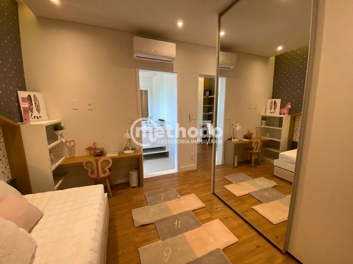 Casa, 3 quartos, 138 m² - Foto 2