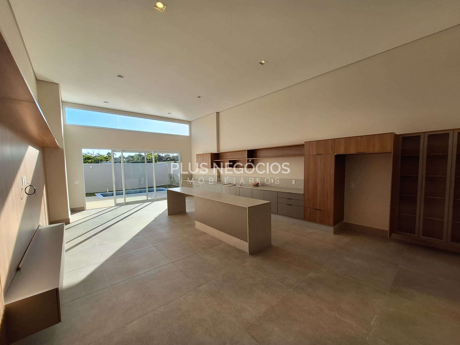 Casa, 3 quartos, 301 m² - Foto 4