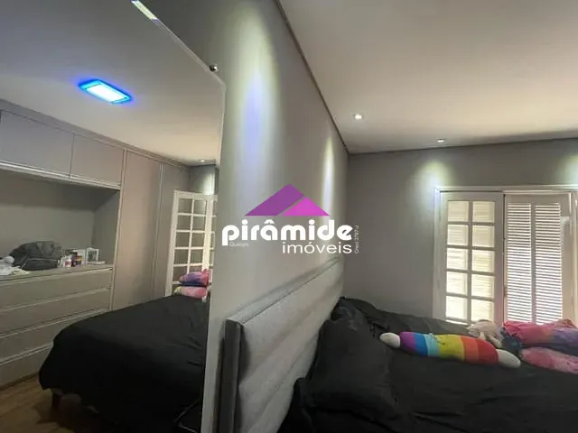 Casa com 125m² 3 quartos e 2 banheiros, à venda, no bairro Jardim das Indústrias em São José dos Campos