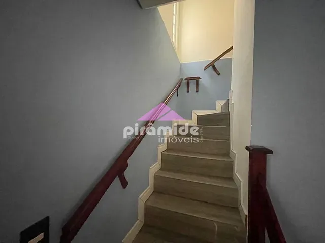 Casa com 125m² 3 quartos e 2 banheiros, à venda, no bairro Jardim das Indústrias em São José dos Campos