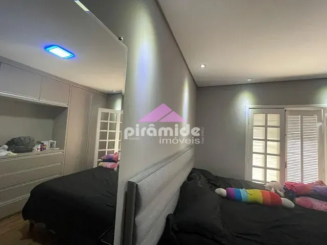 Casa com 125m² 3 quartos e 2 banheiros, à venda, no bairro Jardim das Indústrias em São José dos Campos