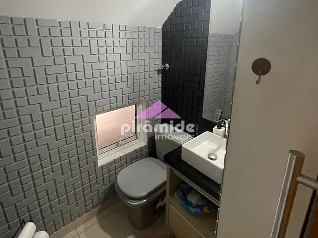 Casa com 125m² 3 quartos e 2 banheiros, à venda, no bairro Jardim das Indústrias em São José dos Campos