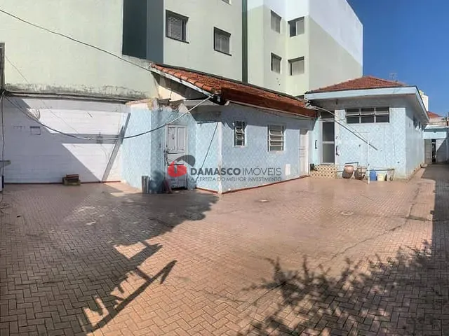 Casa com 500m² 2 quartos e 2 banheiros, à venda, no bairro Osvaldo Cruz em São Caetano do Sul