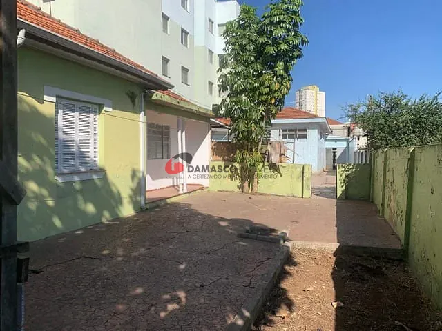 Casa com 500m² 2 quartos e 2 banheiros, à venda, no bairro Osvaldo Cruz em São Caetano do Sul