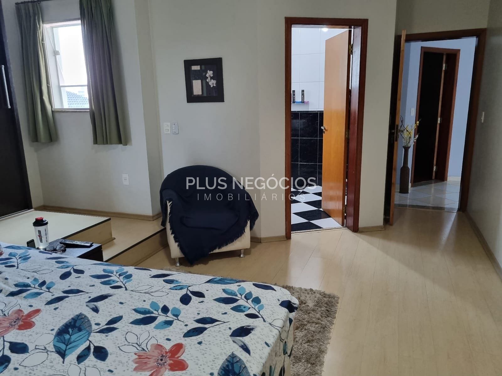 Casa, 4 quartos, 220 m² - Foto 21