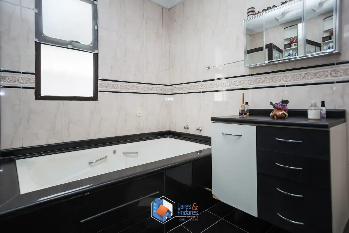 Casa, 3 quartos, 220 m² - Foto 38