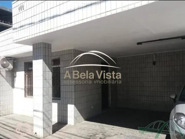 Casa com 256m² 4 quartos e 3 banheiros, à venda, no bairro CENTRO em Osasco