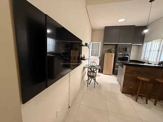 Casa com 150m² 1 quarto e 1 banheiro, à venda, no bairro Jardim Residencial Nova Veneza em Indaiatuba