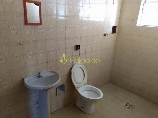 Casa com 317m² 2 quartos e 2 banheiros, à venda, no bairro Centro em Tremembé