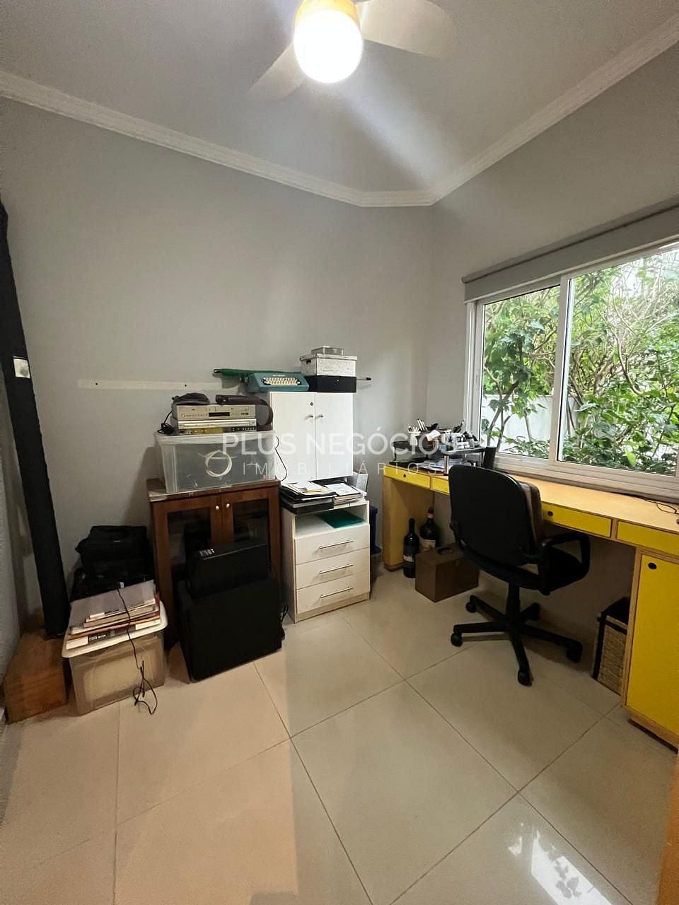 Casa, 3 quartos, 300 m² - Foto 4