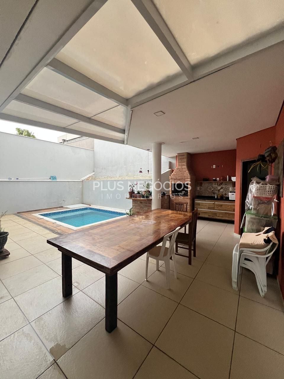 Casa, 3 quartos, 300 m² - Foto 8