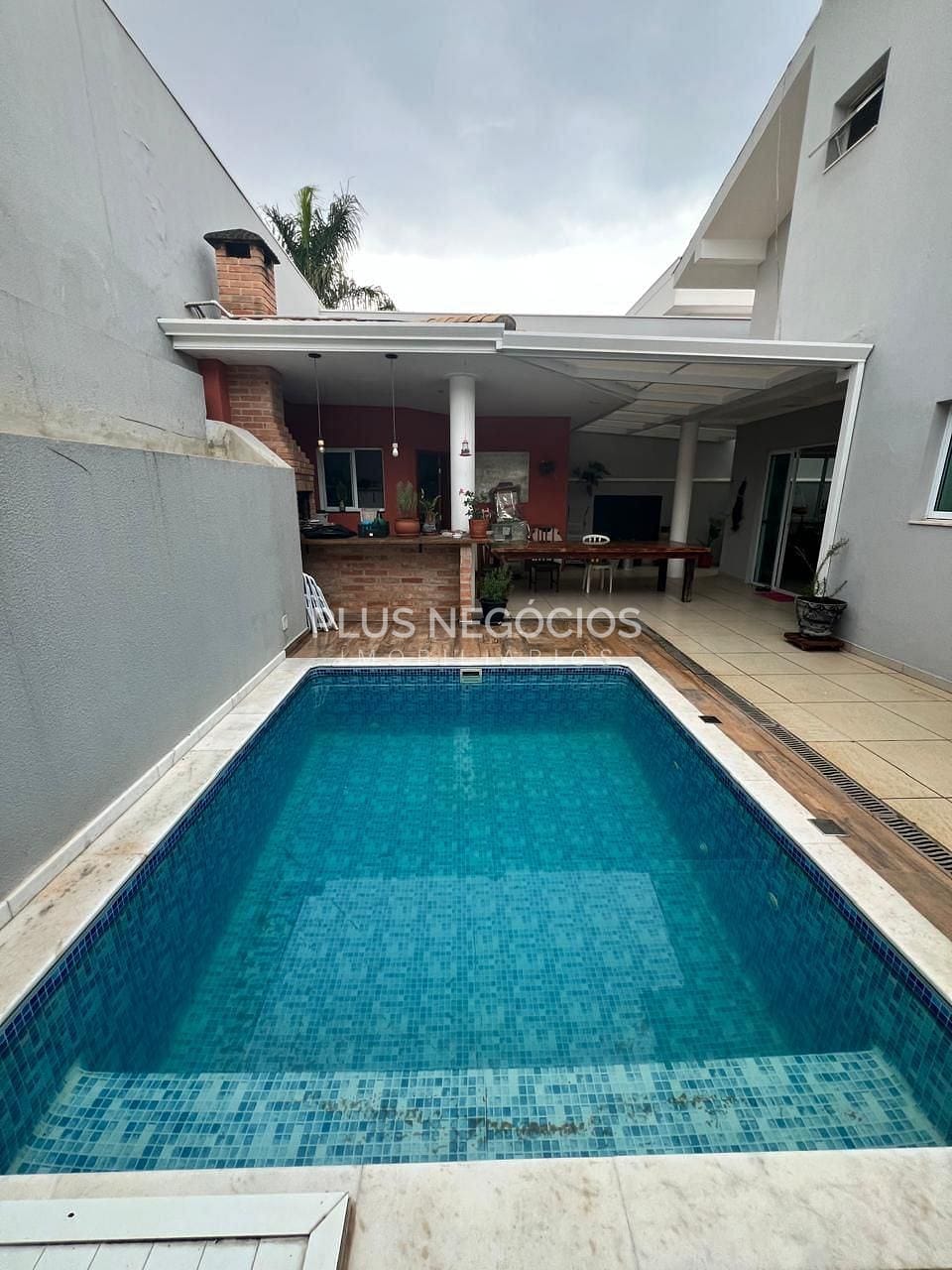 Casa, 3 quartos, 300 m² - Foto 13