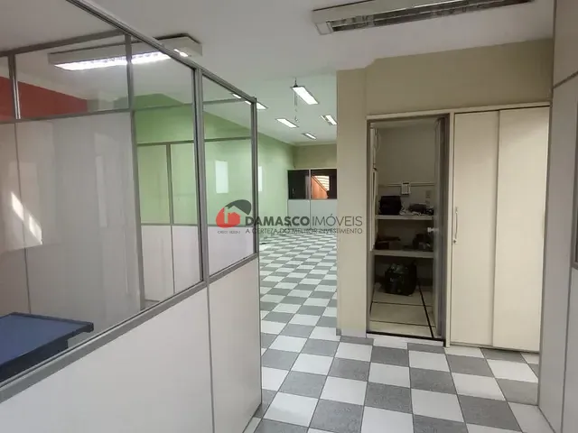 Casa com 313m² 8 quartos e 4 banheiros, à venda, no bairro Santo Antônio em São Caetano do Sul