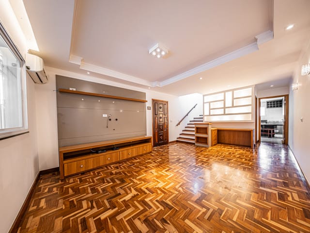 Foto do Casa - Casa para venda em Vila Anglo Brasileira com 3 quartos, sendo 1 suíte , 180m² | Lares e Andares Imóveis