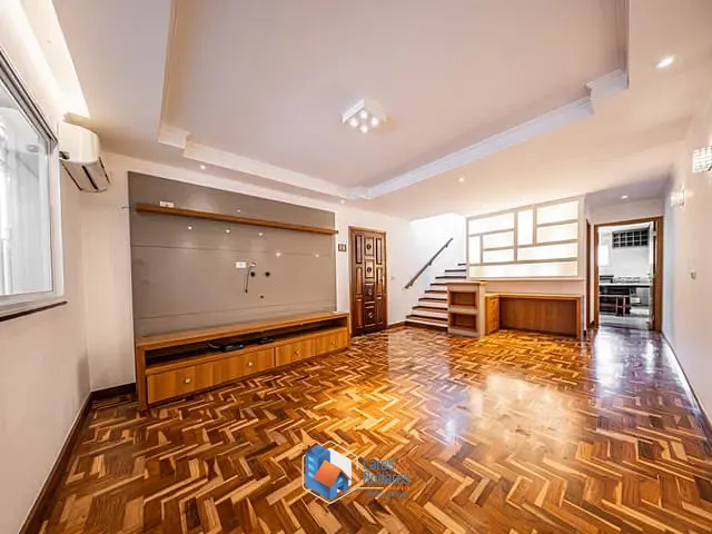 Casa com 160m² 3 quartos e 3 banheiros, à venda, no bairro Vila Anglo Brasileira em São Paulo