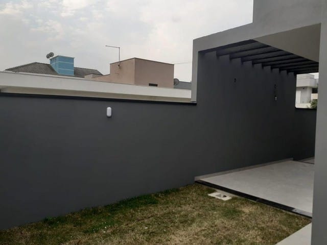 Casa à venda, no bairro Bairro do Grama em Caçapava
